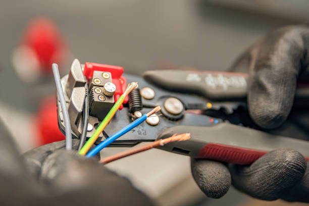Best Affordable Electrician  in Monette, AR